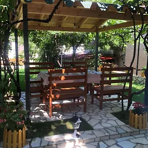 vila-culli.albaniahotels.org/
