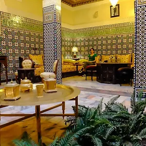Dar Al Madina Al Kadima Riad Fès