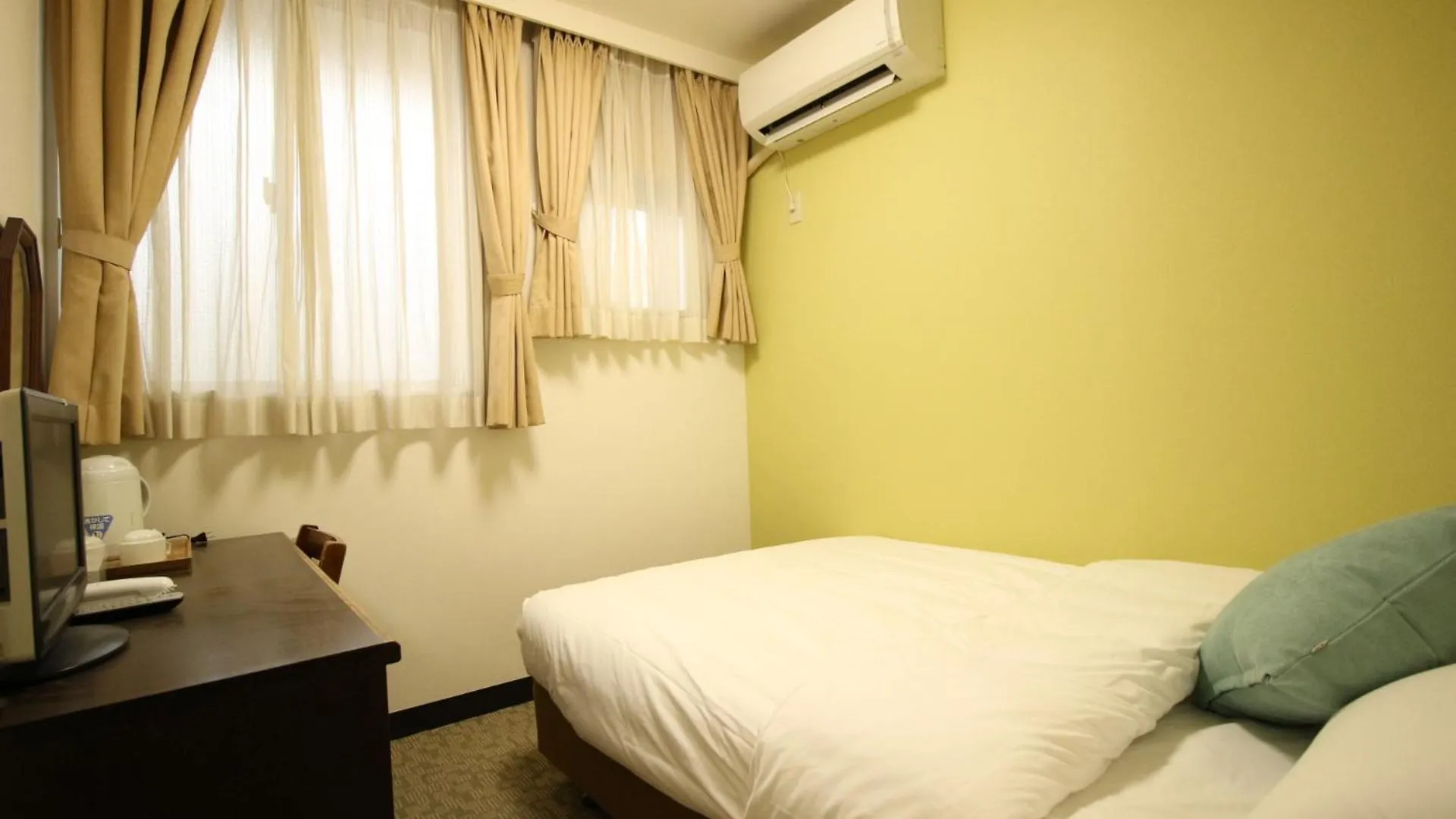 Okubo Hotel Hawaii contacts