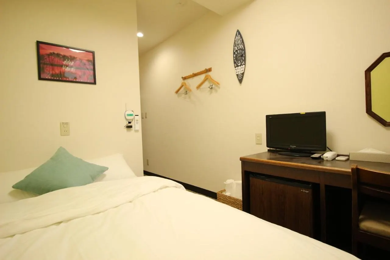 **  Okubo Hotel Hawaii Tokyo Japan